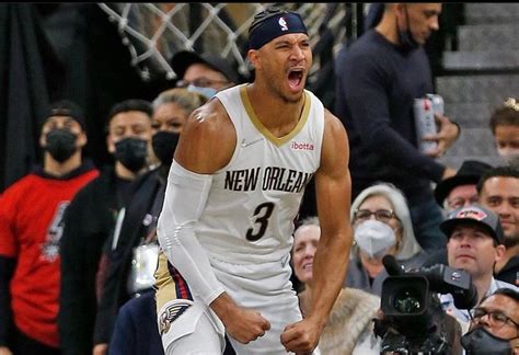 josh hart rebounds per game.